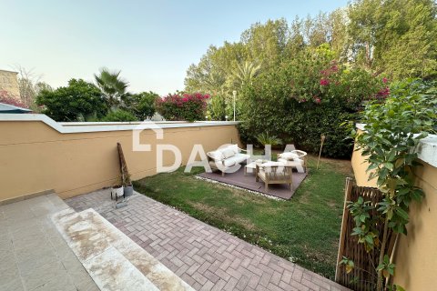 Townhouse in Jumeirah Village Triangle, Dubai, UAE 1 bedroom, 152 sq.m. № 707004 - photo 21