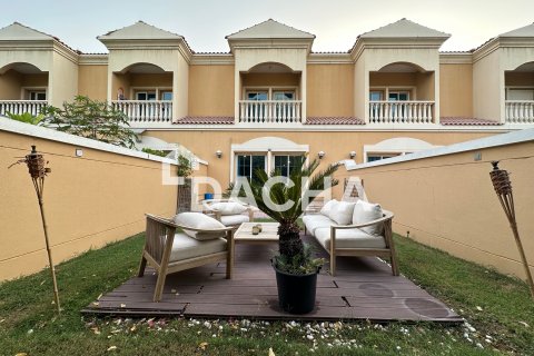 Villetta a schiera a Jumeirah Village Triangle, Dubai, EAU 1 camera da letto, 152 mq. № 707004