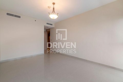 Huoneisto Deira, Dubai, Arabiemiraatit 3 makuuhuonetta, 163.6 m2 № 745716 - kuva 12