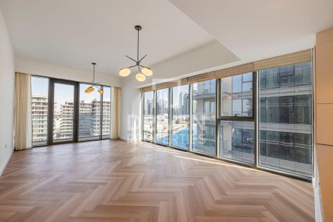 Huoneisto Al Wasl, Dubai, Arabiemiraatit 3 makuuhuonetta, 186.55 m2 № 745720 - kuva 3