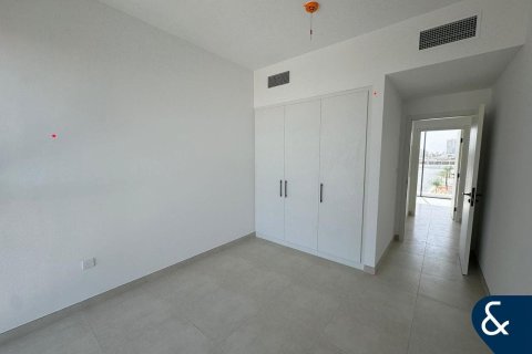 Müüa ridamaja asukohaga Motor City, Dubai, AÜE: 4 magamistoaga, 259 m² Nr 688501 - pilt 18