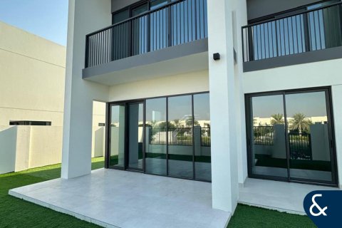 Müüa ridamaja asukohaga Motor City, Dubai, AÜE: 4 magamistoaga, 259 m² Nr 688501 - pilt 5