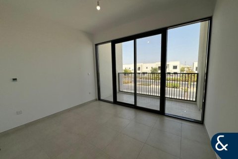 Müüa ridamaja asukohaga Motor City, Dubai, AÜE: 4 magamistoaga, 259 m² Nr 688501 - pilt 13