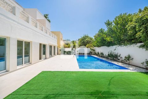 Huvila Dubai, Arabiemiraatit 5 makuuhuonetta, 935 m2 № 643919 - kuva 22