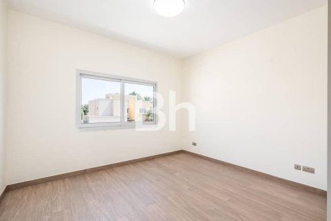 Huvila Dubai, Arabiemiraatit 5 makuuhuonetta, 935 m2 № 643919 - kuva 18