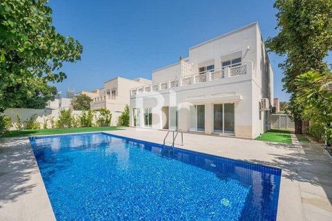 Huvila Dubai, Arabiemiraatit 5 makuuhuonetta, 935 m2 № 643919 - kuva 23