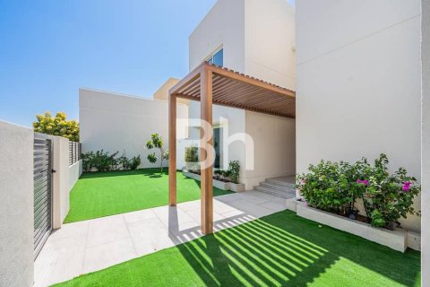 Huvila Dubai, Arabiemiraatit 5 makuuhuonetta, 935 m2 № 643919 - kuva 9