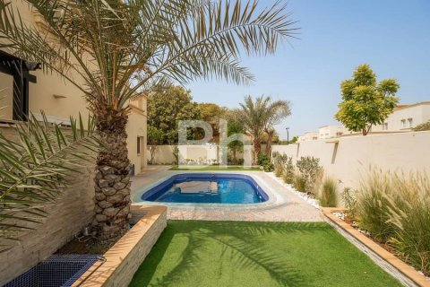 וילה למכירה ב The Springs, Dubai, איחוד האמירויות  2 חדרי שינה, 304 מ"ר, מספר 643920 - תמונה 2