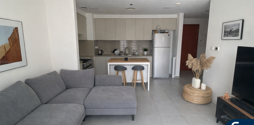 Huoneisto Town Square, Dubai, Arabiemiraatit 2 makuuhuonetta, 87 m2 № 697623