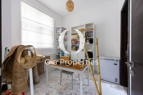 Vila u Al Shamkha, Abu Dhabi, UAE 4 spavaćih soba, 510 m2 Br. 644504 - fotografija 18