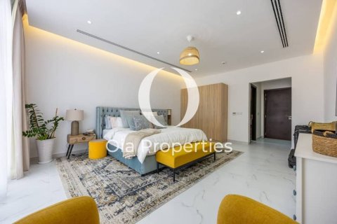 Vila u Al Shamkha, Abu Dhabi, UAE 4 spavaćih soba, 510 m2 Br. 644504 - fotografija 13