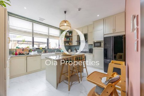 Vila u Al Shamkha, Abu Dhabi, UAE 4 spavaćih soba, 510 m2 Br. 644504 - fotografija 6