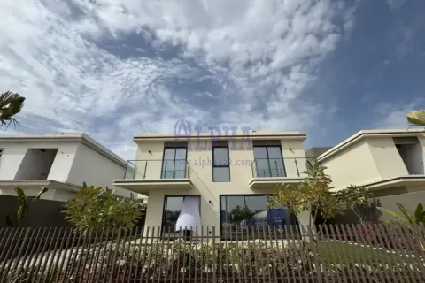 Rekkehus til salgs i Al Hamra Village, Ras Al Khaimah, Emiratene 2 soverom, 136.9 kvm Nr. 659652 - Foto 2