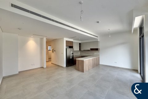 Villa in Mudon, Dubai, UAE 3 bedrooms, 206 sq.m. № 671306 - photo 2