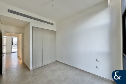 Villa in Mudon, Dubai, UAE 3 bedrooms, 206 sq.m. № 671306 - photo 13