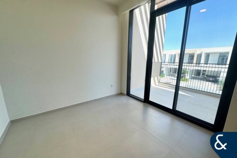 Vila di Dubai South (Dubai World Central), Dubai, UAE 4 bilik tidur, 231 meter persegi № 671301 - foto 11