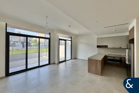 Townhouse sa Mudon, Dubai, UAE 3 silid-tulugan, 168 sq.m. № 671305 - larawan 2