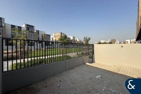 Townhouse sa Mudon, Dubai, UAE 3 silid-tulugan, 168 sq.m. № 671305 - larawan 20