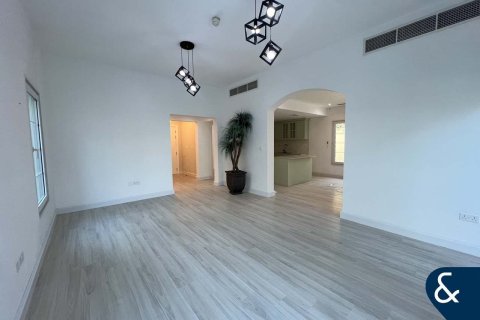 Villa itt: Jumeirah Village Circle, Dubai, EAE, 3 hálószoba, 767 m², azonosító: 671302 - fénykép 2