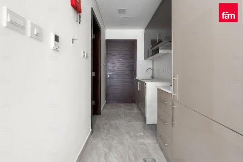 Apartment in Arjan, Dubai, UAE 39.2 sq.m. № 727365 - photo 4