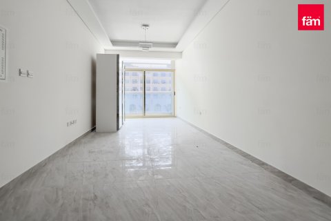 Apartment in Arjan, Dubai, UAE 39.2 sq.m. № 727365 - photo 8