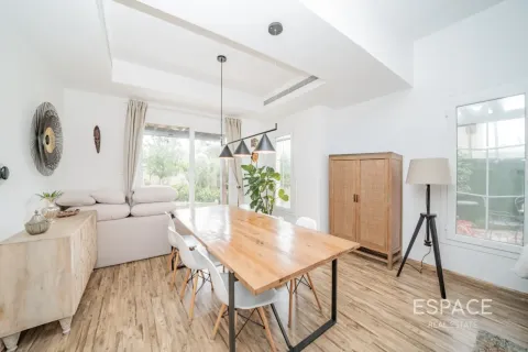 The Springs, Dubai, BAE’de kiralık villa 3 yatak odası, 209 m&sup2; No 738313 - fotoğraf 4