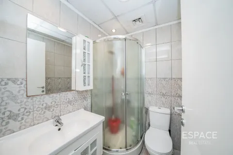 The Springs, Dubai, BAE’de kiralık villa 3 yatak odası, 209 m&sup2; No 738313 - fotoğraf 19