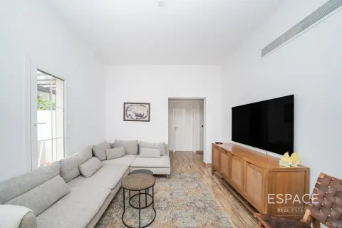 The Springs, Dubai, BAE’de kiralık villa 3 yatak odası, 209 m&sup2; No 738313 - fotoğraf 17