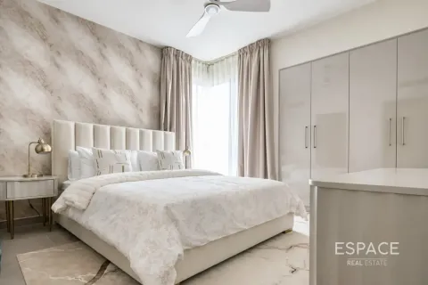 Villa en alquiler en Dubai Hills Estate, Dubai, EAU 5 dormitorios, 251 m2 № 738318 - foto 2