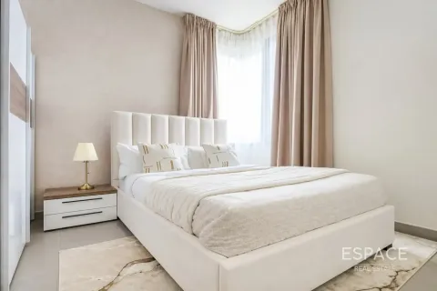 Villa en alquiler en Dubai Hills Estate, Dubai, EAU 5 dormitorios, 251 m2 № 738318 - foto 10
