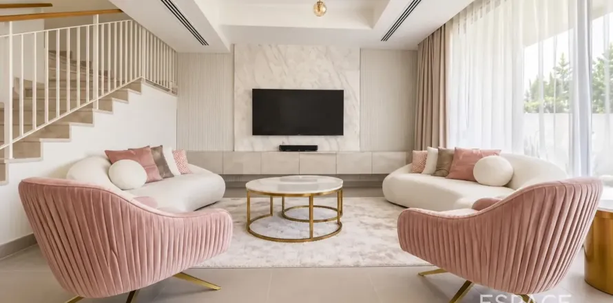 Villa en Dubai Hills Estate, Dubai, EAU 5 dormitorios, 251 m² № 738318