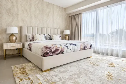 Villa en alquiler en Dubai Hills Estate, Dubai, EAU 5 dormitorios, 251 m2 № 738318 - foto 4