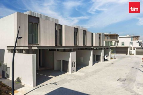 Casa urbana para arrendamento em Dubai, EAU 3 quartos, 175 m2 № 662341 - foto 5