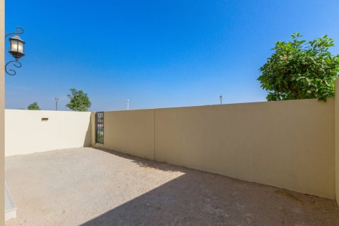 Dubai Land、Dubai、UAE にあるタウンハウスの賃貸物件 4ベッドルーム、248 m2、No703024 - 写真 16