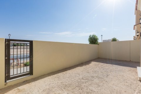 Dubai Land、Dubai、UAE にあるタウンハウスの賃貸物件 4ベッドルーム、248 m2、No703024 - 写真 14