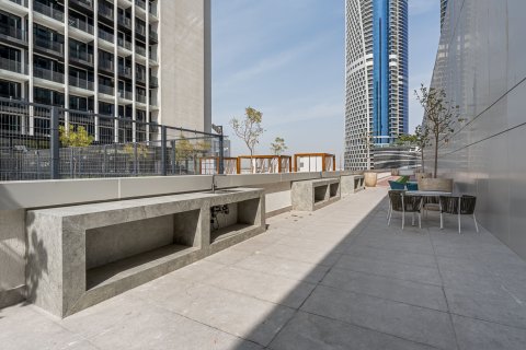 Apartmen di Business Bay, Dubai, UAE 1 bilik tidur, 77 meter persegi № 703018 - foto 6