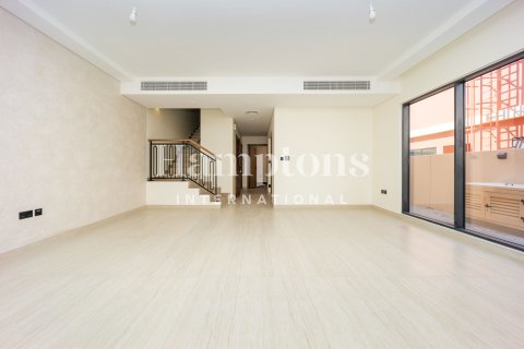 Снять в аренду таунхаус в Damac Lagoons, Дубай, ОАЭ 5 спален, 219.52978900м2, № 712018 - фото 12