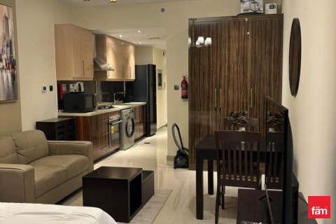 Apartment in Downtown Dubai (Downtown Burj Dubai), UAE 48.4 sq.m. № 630552 - photo 2
