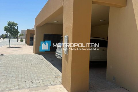 Villa in Ghantoot, Abu Dhabi, UAE 4 bedrooms, 418.9 sq.m. № 651856 - photo 16