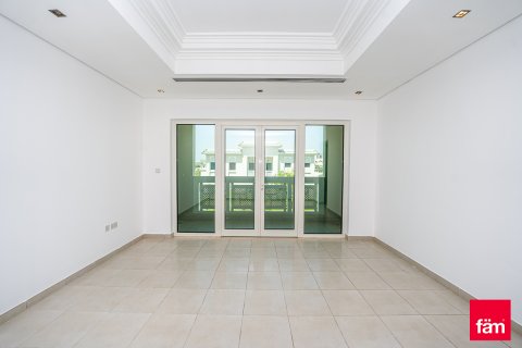 Villa sa Al Furjan, Dubai, UAE 4 silid-tulugan, 689.7 sq.m. № 633834 - larawan 14