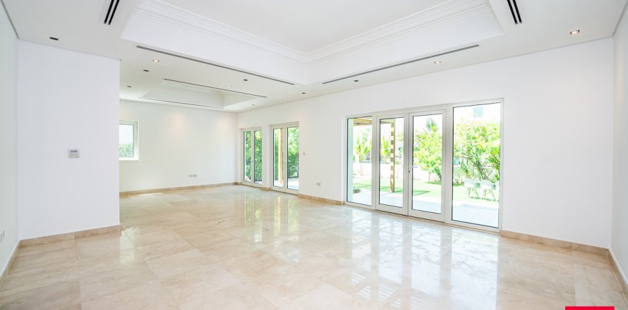 Villa sa Al Furjan, Dubai, UAE 4 silid-tulugan, 689.7 sq.m. № 633834
