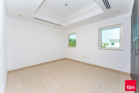 Villa sa Al Furjan, Dubai, UAE 4 silid-tulugan, 689.7 sq.m. № 633834 - larawan 19