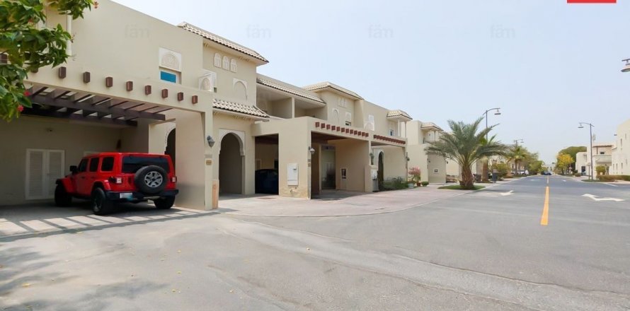 Villa asukohaga Al Furjan, Dubai, AÜE: 3 magamistoaga, 224 m² Nr 633836