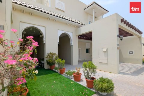 Vilë në Al Furjan, Dubai, Emiratet e Bashkuara Arabe 3 dhoma gjumi, 224 m2. № 633836 - Foto 13