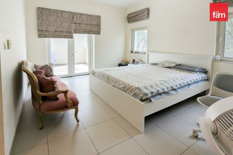 Vilë në Al Furjan, Dubai, Emiratet e Bashkuara Arabe 3 dhoma gjumi, 224 m2. № 633836 - Foto 8