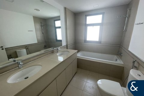 Vilë në Town Square, Dubai, Emiratet e Bashkuara Arabe 4 dhoma gjumi, 268 m2. № 668259 - Foto 8