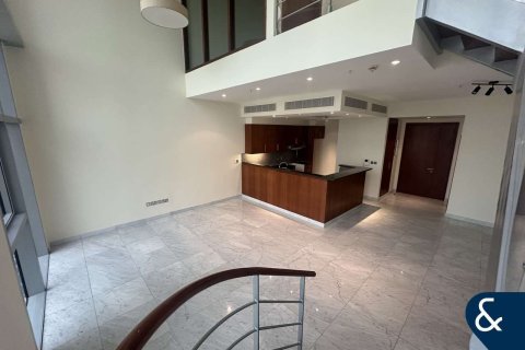 Duplex in DIFC, Dubai, UAE 2 bedrooms, 184 sq.m. № 668261 - photo 2
