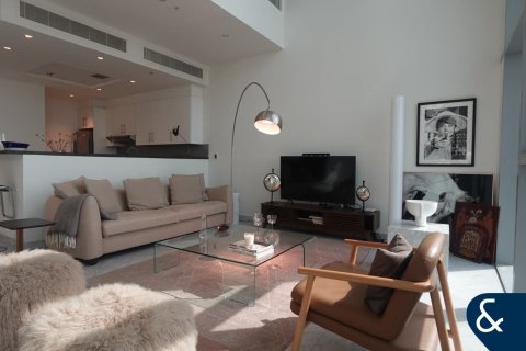 Apartament në DIFC, Dubai, Emiratet e Bashkuara Arabe 2 dhoma gjumi, 189 m2. № 668262 - Foto 2