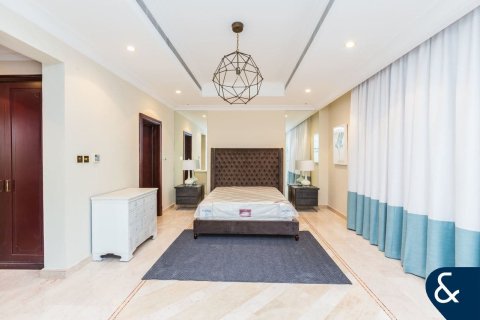 Villa uthyres i Palm Jumeirah, Dubai, UAE 5 sovrum, 1246 kvm Nr. 668260 - fotografi 3