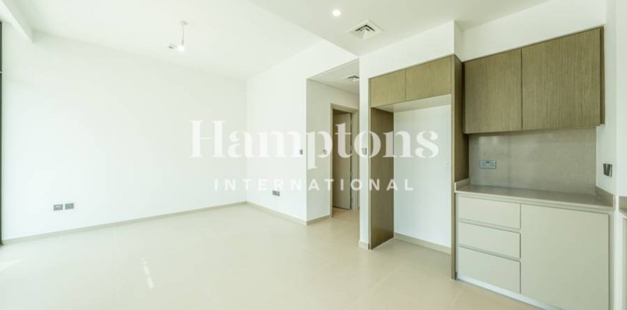 Radhus i Arabian Ranches 3, Dubai, UAE 3 sovrum, 179.674 kvm Nr. 651655